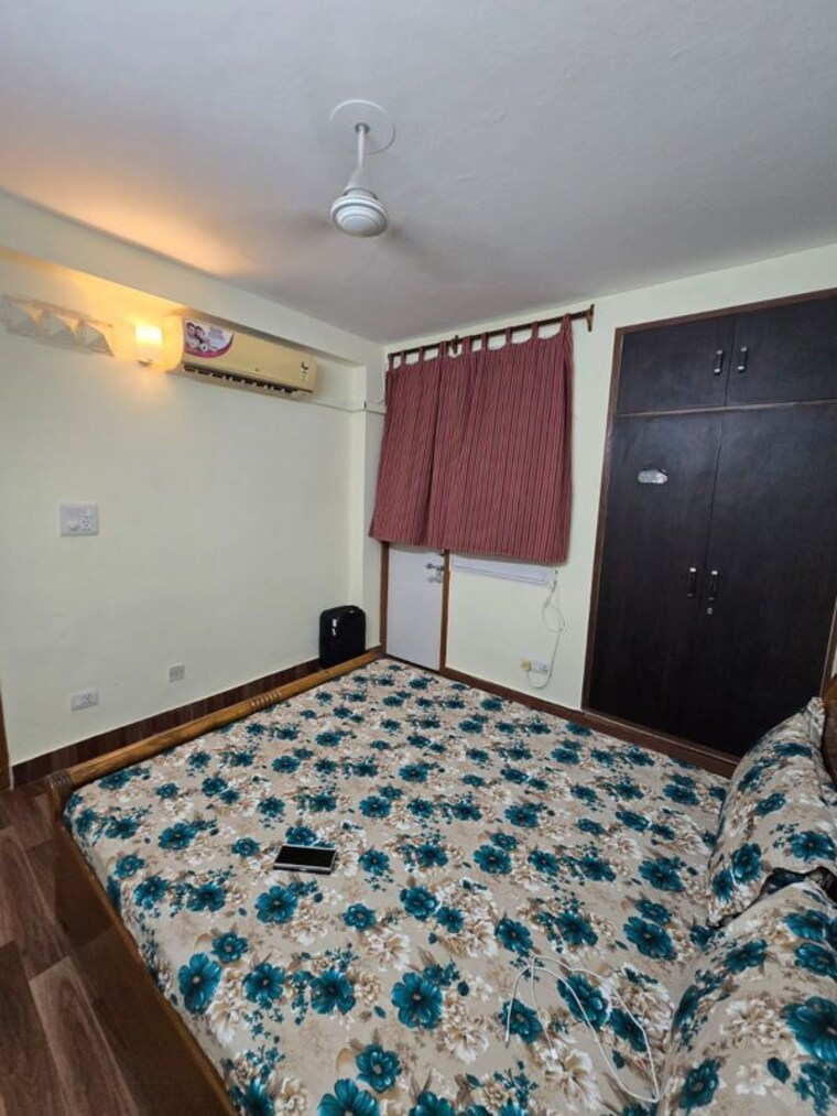 Bedroom, vasant kunj 2 Bedroom 900 Sq.Ft. Apartment In Vasant Kunj Delhi 10682712