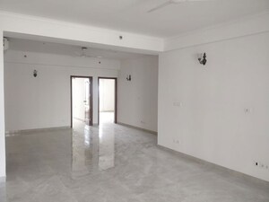 Room in 4 BHK Apartment at ATS Pristine, Sector 150 – for Rent