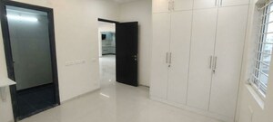 Room in 3 BHK Apartment at Rajapushpa Provincia, Narsingi – for Rent