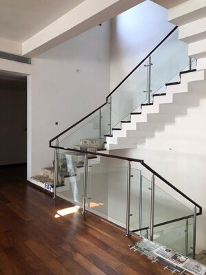 Staircase in 4 BHK Penthouse at Indraprastha Schon, Richmond Town – for Sale