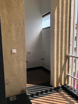 Bathroom in 4 BHK Penthouse at Indraprastha Schon, Richmond Town – for Sale