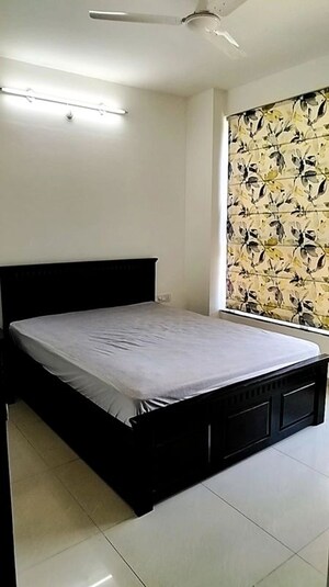Bedroom in 3 BHK Apartment at Amanora Future Towers, Hadapsar – for Rent