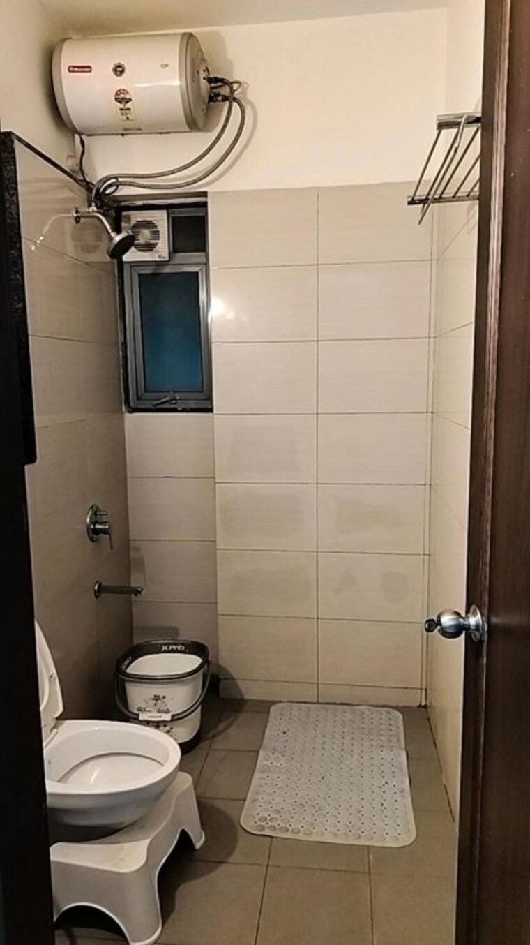 Bathroom, amanora-future-towers 3 Bedroom 1700 Sq.Ft. Apartment In Hadapsar Pune 10682699