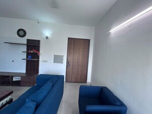 Living Room in 2 BHK Builder Floor at Sector 23 – for Rent