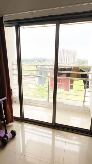 Room in 2 BHK Apartment at Waghodia – for Sale