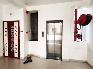 Room in 2 BHK Apartment at Waghodia – for Sale