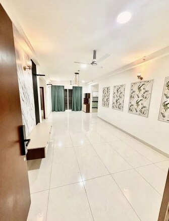 3 BHK +  1857 Sq.Ft. Apartment in Prestige Beverly Hills