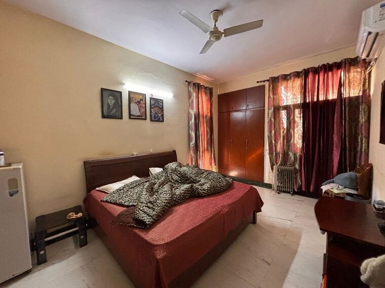 Bedroom, sector 23 3 Bedroom 1550 Sq.Ft. Builder Floor In Sector 23 Gurgaon 10682776