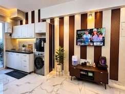 2 BHK Builder Floor For Sale in Viridian Plaza 106 Phase 2