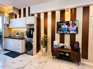 2 BHK Builder Floor For Sale in Viridian Plaza 106 Phase 2, Sector 106