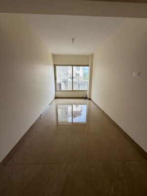 Room in 2 BHK Apartment at The Construction West End Village, Paud Road – for Rent