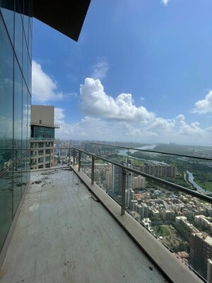 Balcony in 3.5 BHK Apartment at Sheth Auris Serenity Tower 3, Malad West – for Rent