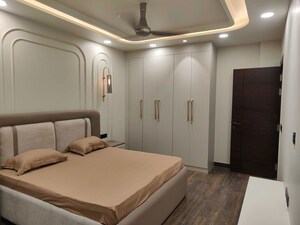 Bedroom in 3 BHK Builder Floor at Sector 22 – for Rent