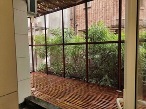 Bedroom in 3 BHK Builder Floor at Sector 22 – for Rent