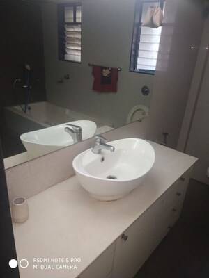 Team Area in 3 BHK Apartment at Ramkrishna Paramhans Nagar – for Rent