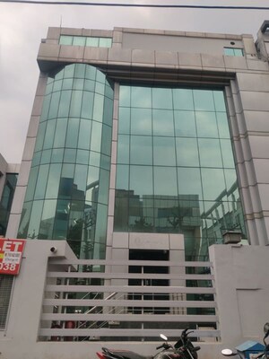  Office Space For Rent in Udyog Vihar Phase 1