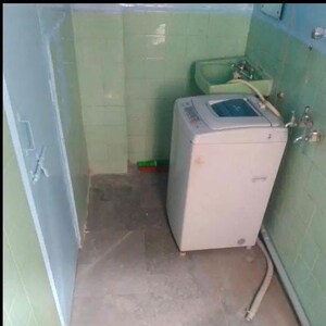 Bathroom in 3 BHK Builder Floor at Kothrud – for Rent