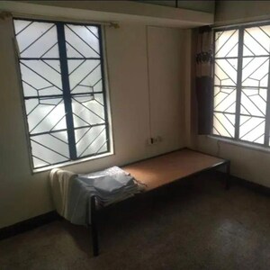 Room in 3 BHK Builder Floor at Kothrud – for Rent