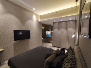 Team Area in 3 BHK Apartment at Kalpataru Radiance, Goregaon West – for Sale