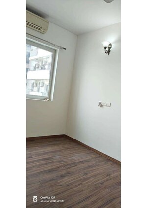 Room in 3 BHK Builder Floor at Sector 22 – for Rent