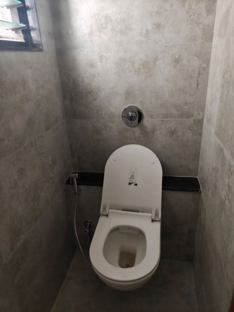 Bathroom, unique-youtopia 2.5 Bedroom 1076 Sq.Ft. Apartment In Kharadi Pune 10682907