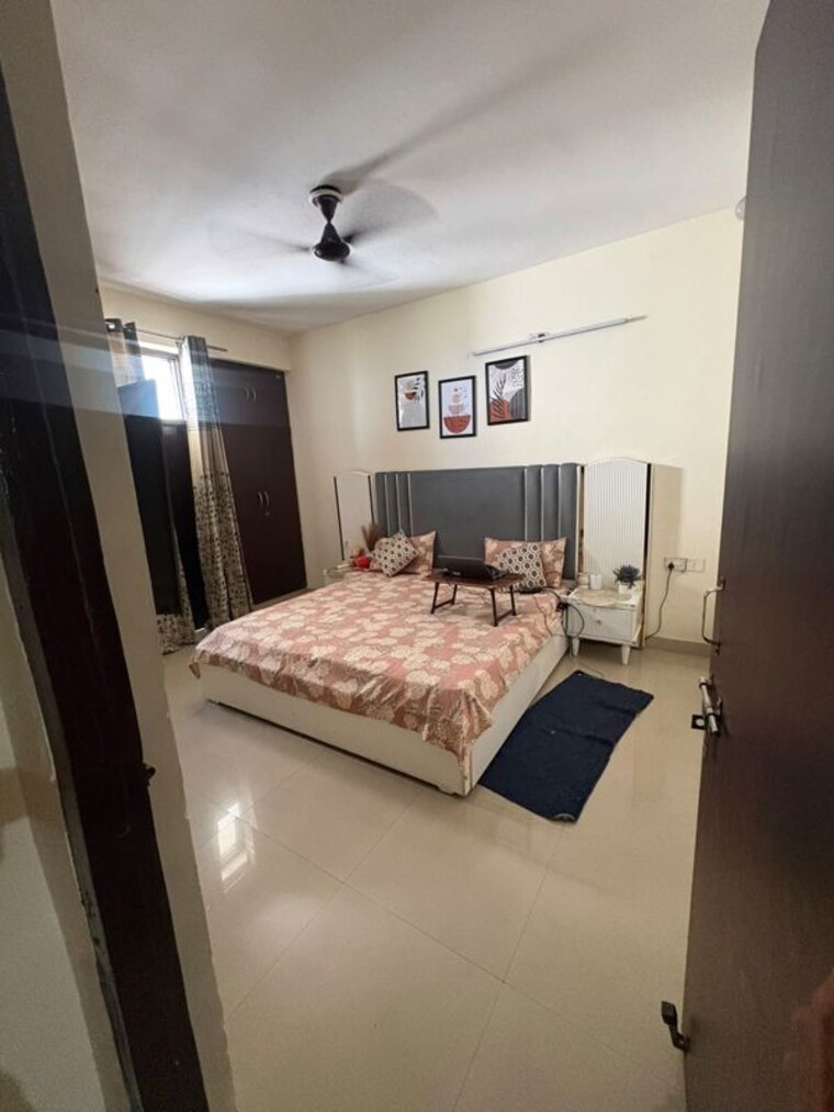 Bedroom, sanchar-residency 3.5 Bedroom 1782 Sq.Ft. Apartment In Raj Nagar Extension Ghaziabad 10682903