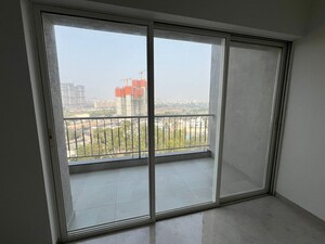 Room in 4 BHK Apartment at Kunal The Canary, Balewadi – for Sale