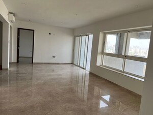 Room in 4 BHK Apartment at Kunal The Canary, Balewadi – for Sale