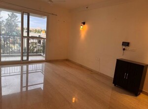 2.5 BHK Apartment For Rent in Prestige Misty Waters, Hebbal
