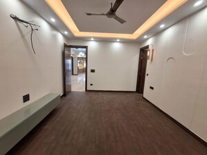 3 BHK Builder Floor For Rent in Sector 23