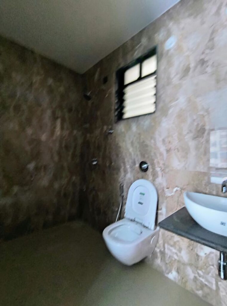 Bathroom, unique-youtopia 2 Bedroom 765 Sq.Ft. Apartment In Kharadi Pune 10682940