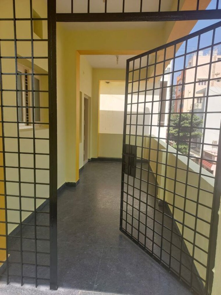 Balcony, hebbal kempapura 3 Bedroom 1200 Sq.Ft. Independent House In Hebbal Kempapura Bangalore 10682953