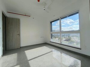 Room in 2.5 BHK Apartment at Zen Elite, Kharadi – for Rent