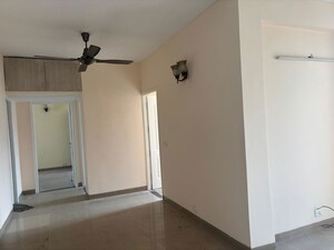 Room in 3 BHK Apartment at Unitech Uniworld Gardens 2, Sector 47 – for Rent