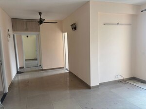 3 BHK Apartment For Rent in Unitech Uniworld Gardens 2, Sector 47
