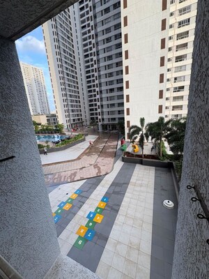 2 BHK Apartment For Rent in Piramal Vaikunth, Balkum Pada