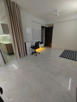 Room in 3 BHK Builder Floor at Signature Global City, Sector 37d – for Rent