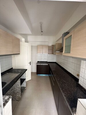 Kitchen in 4 BHK Apartment at Gail CGHS, Sector 56 – for Rent