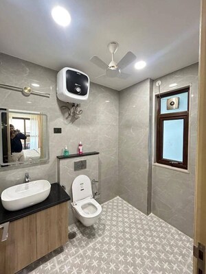 Bathroom in 1 BHK Builder Floor at Sushant Lok I – for Rent