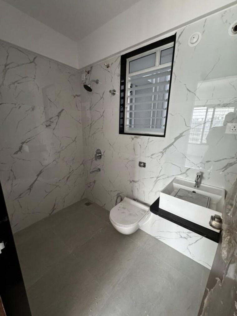 Bathroom, raga-top-towers 2 Bedroom 771 Sq.Ft. Apartment In Wakad Pune 10683076