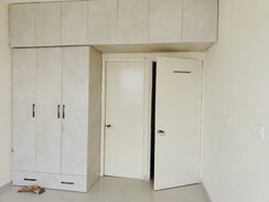 2 BHK Apartment For Rent in Pyramid Midtown