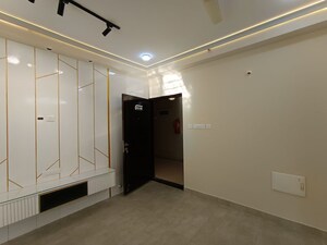 Room in 2.5 BHK Apartment at Candeur 40, Miyapur – for Rent