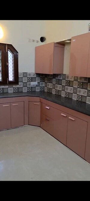Kitchen in 6 BHK Independent House at Sector 40 – for Rent