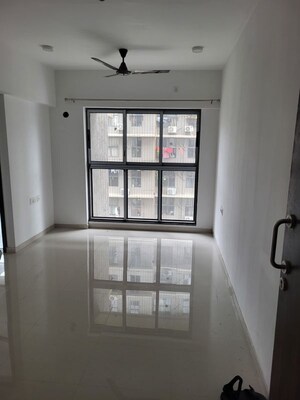 Room in 2 BHK Apartment at UK Iridium Tower 2, Kandivali East – for Rent