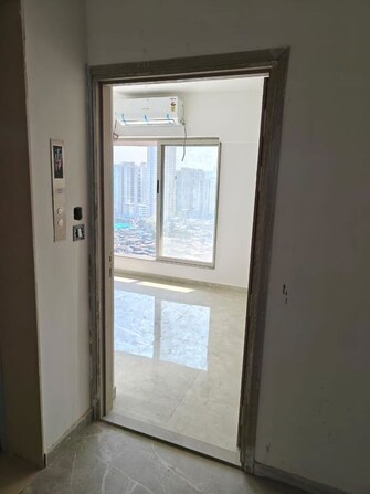 1 BHK Apartment For Rent in Enso Sanza in Kandivali East, Mumbai