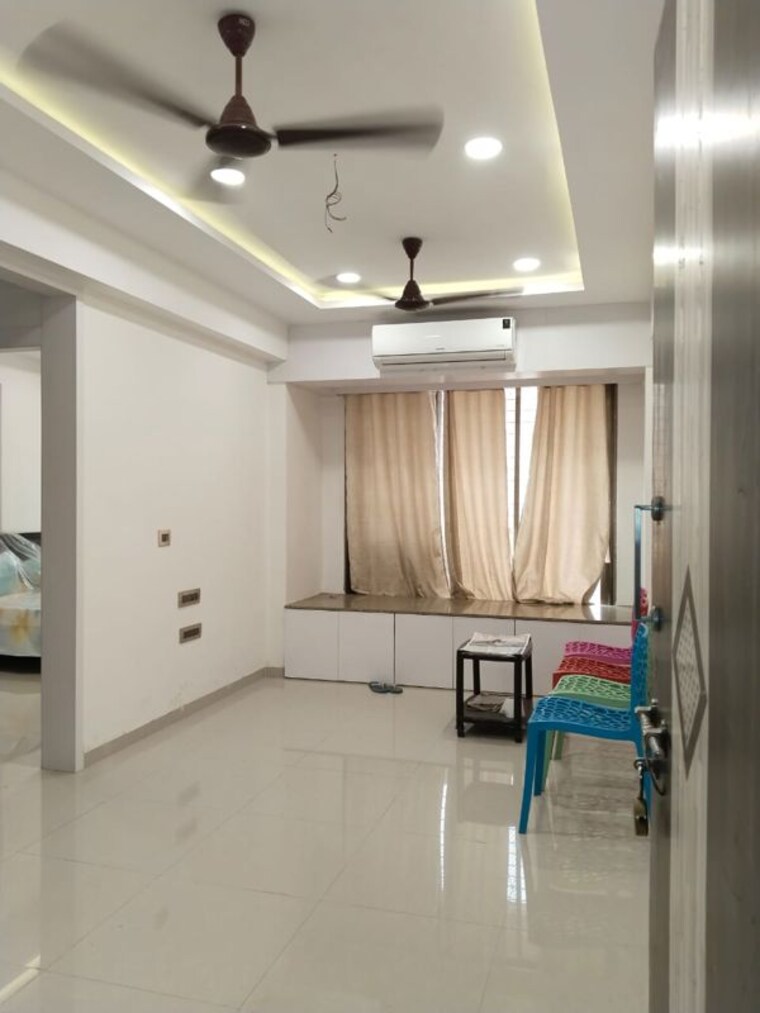 Kitchen, giriraj-platinum-icon 1 Bedroom 745 Sq.Ft. Apartment In Kharghar Navi Mumbai 10683155