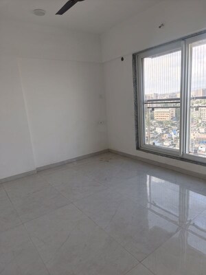 Room in 2 BHK Apartment at Vaibhav Laxmi Corporate Park, Chembur – for Rent