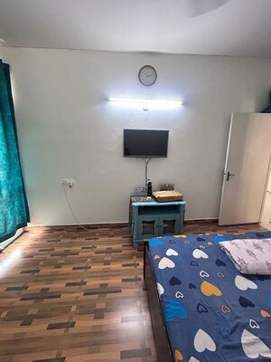 Bedroom in 3 BHK Apartment at Maple Heights, Sector 43 – for Rent