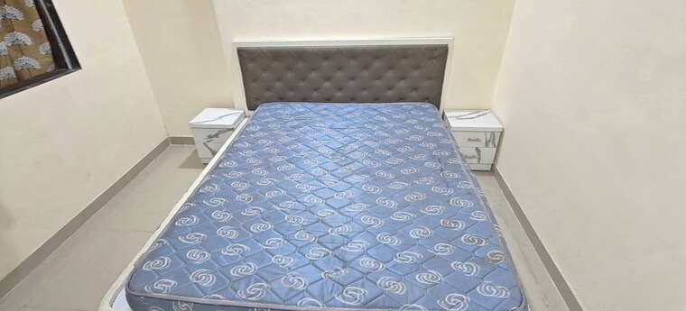 Bedroom, riddhi gardens Pg For Boys & Girls In Riddhi Gardens 10683177