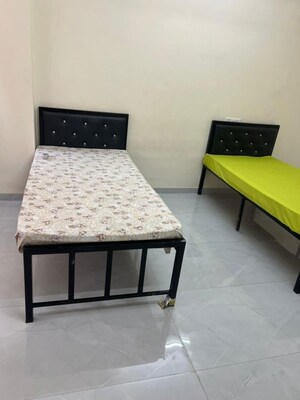 Room in  Pg at Powai – for Rent
